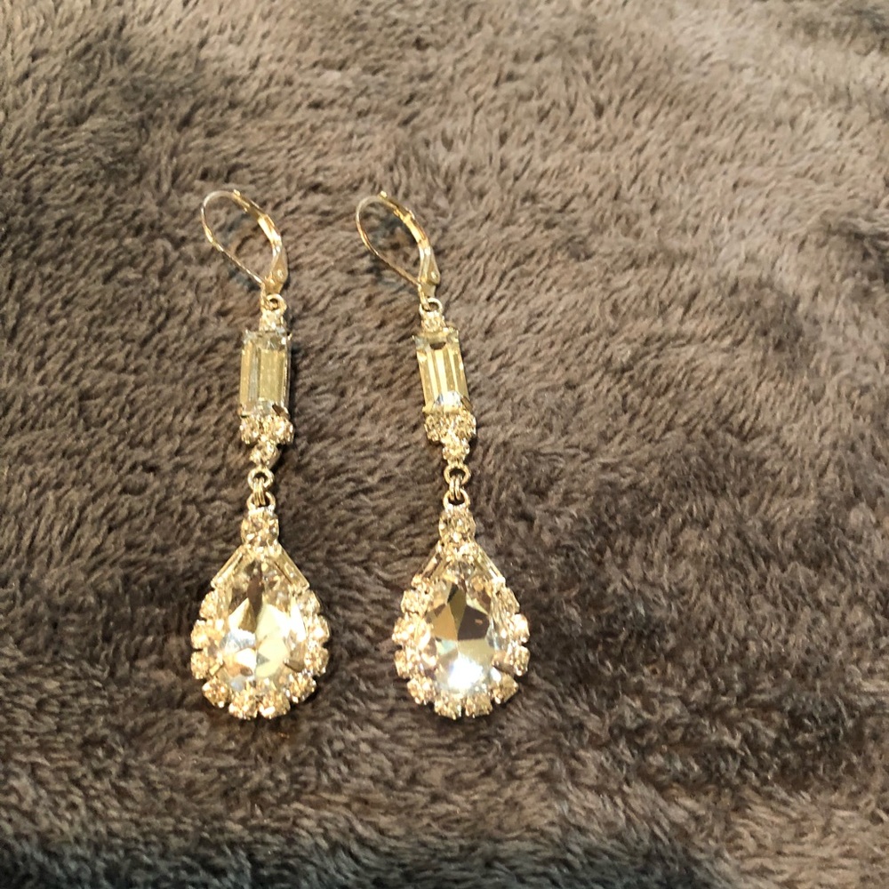 Prom earrings